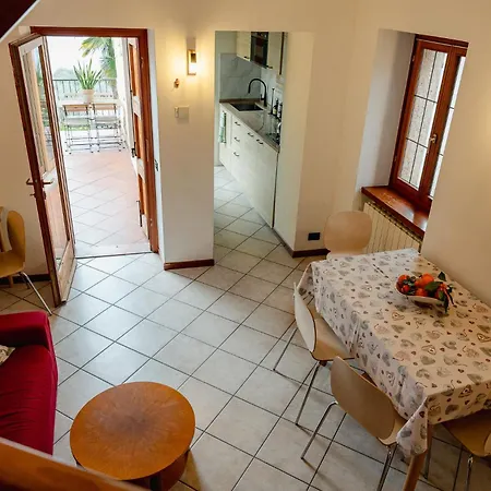 Holiday home Valya By Gardadoma Brenzone sul Garda